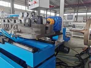 Multi layer PA smooth corrugated hose tube 24090202