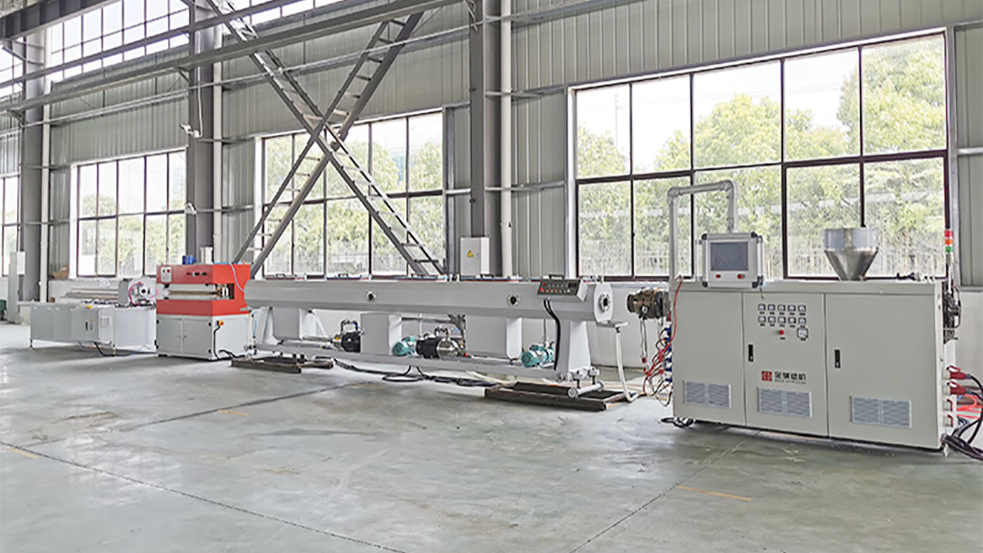 PFA Large Pipe Extrusion Line Has Been Successfully Tested