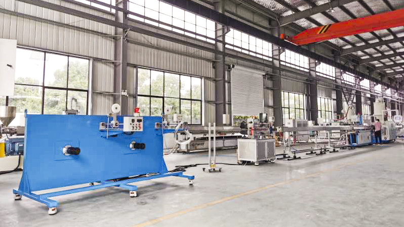 SXG-65 TPU Precision Pneumatic Tube High Speed Extrusion Line Commissioning